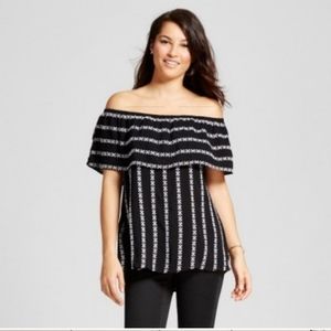 Knox Rose Embroided Tank Top